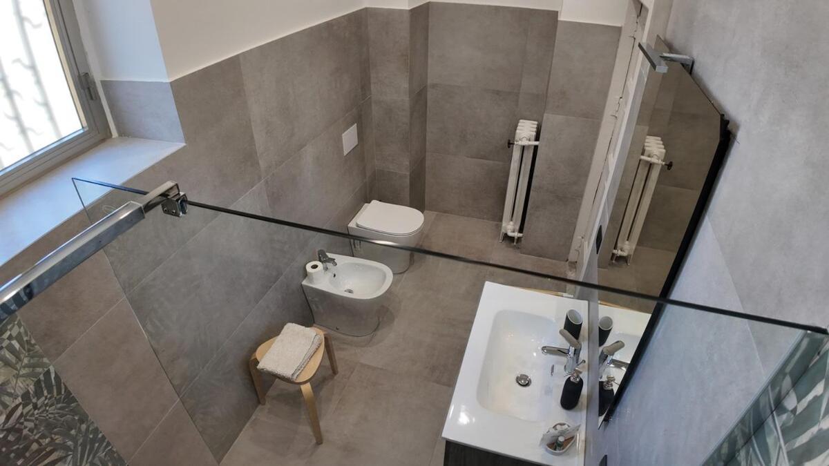Casa Manu Nuovo Appartamento In Centro Storico Benevento Luaran gambar